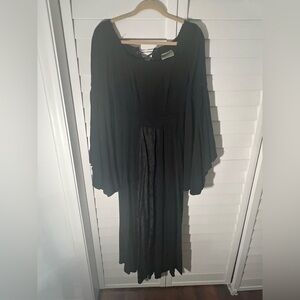 🖤✨Dramatic Black Lace-Up Maxi Dress✨🖤
Bell Sleeves Festival Goddess Witchy Boho